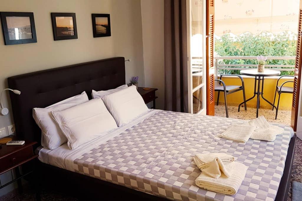 Ellis Apartments , Amperia , Crete Hriszí Aktí Haniá Kültér fotó